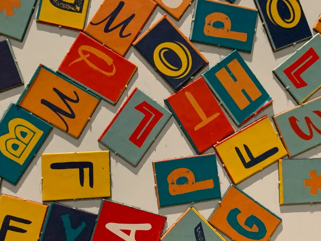 Alphabet dezvăluie peste 1 trilion dolari în angajamente viitoare