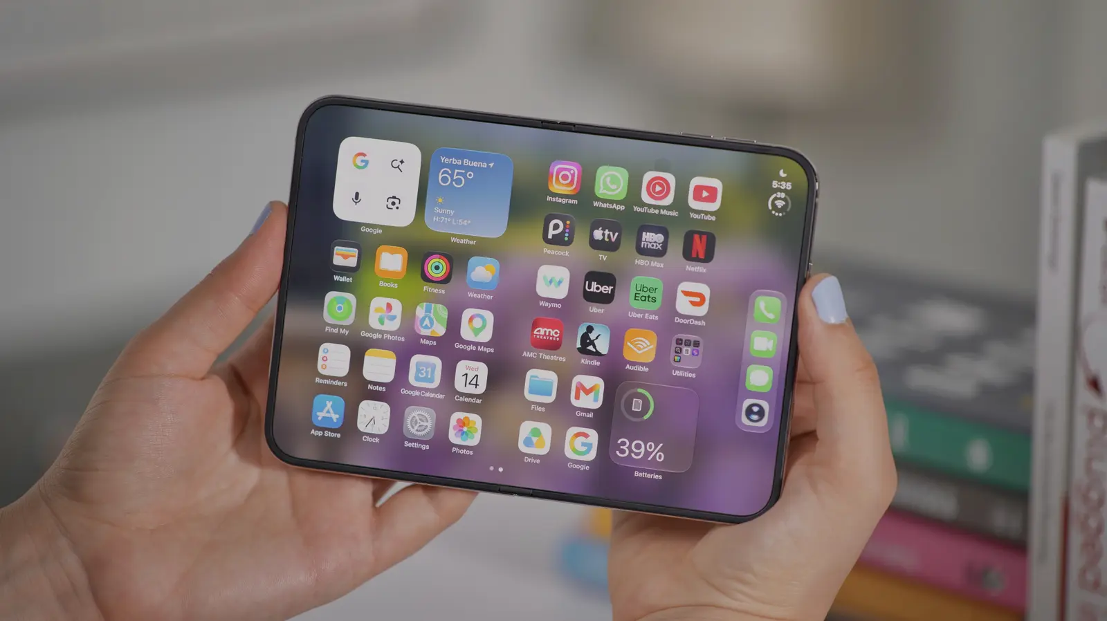 Cum schimbă iPhone Duo regulile pe piața telefoanelor pliabile?