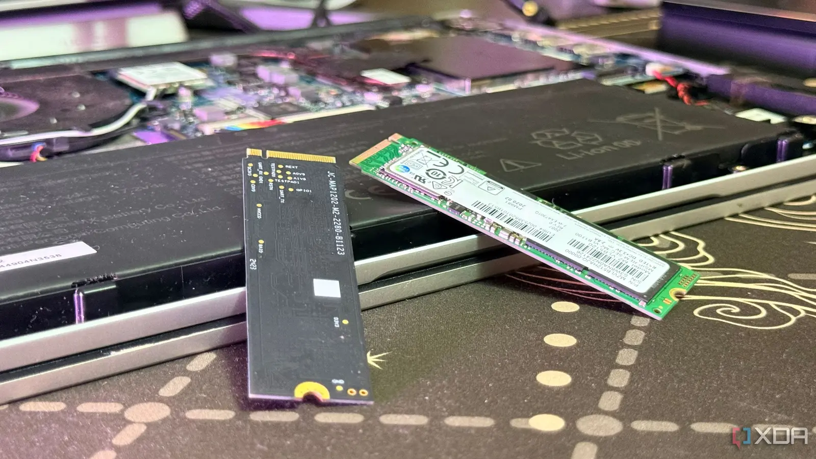 Laptop vechi devine stocare de rețea cu baterie integrată
