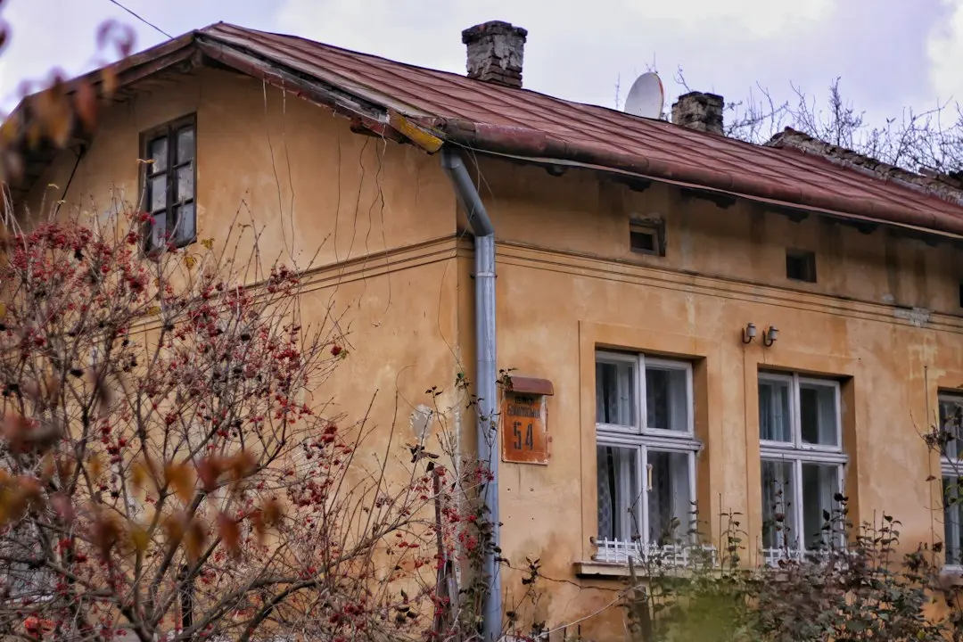 Acțiunile din tehnologie în cădere după rezultate mixte